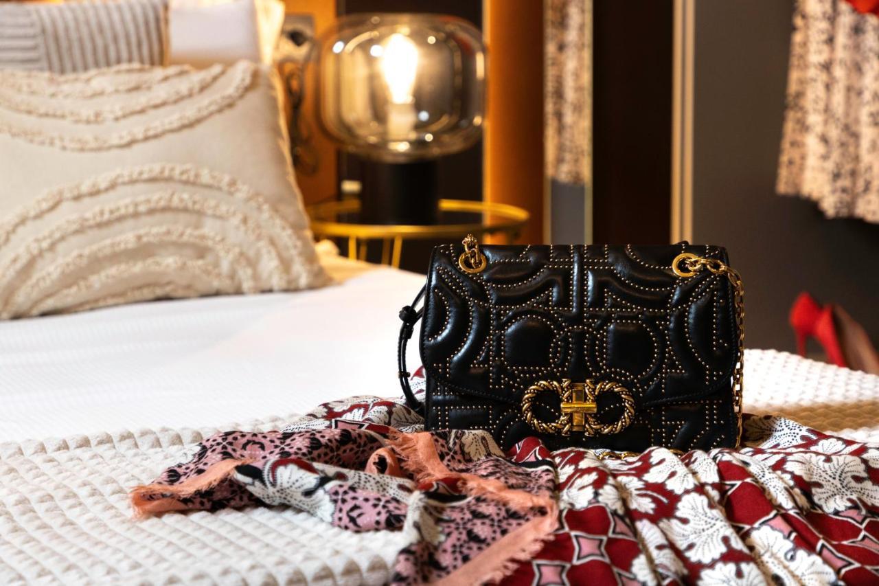 Bed and Breakfast Boutique Marconi Куарту-Сант'Элена Экстерьер фото
