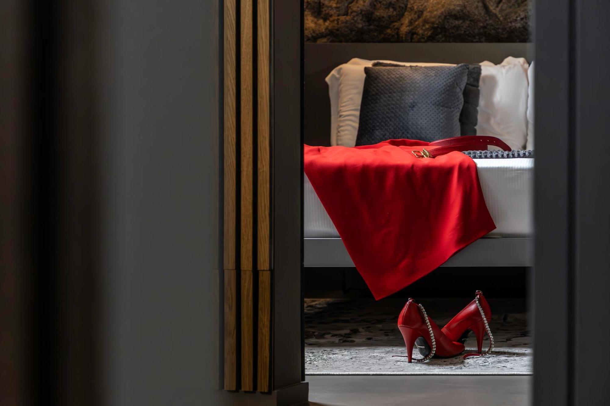 Bed and Breakfast Boutique Marconi Куарту-Сант'Элена Экстерьер фото